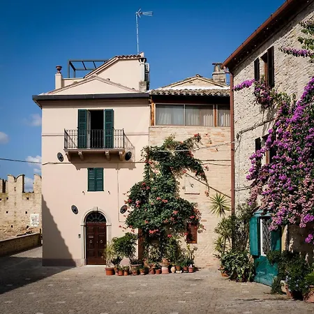 Holiday home Terrazze Sul Borgo *